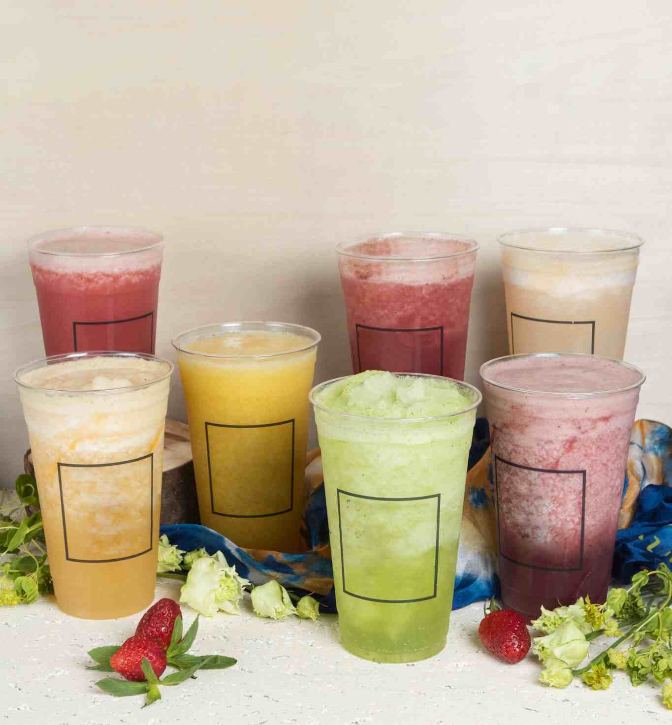 Farmer's market idea: Refreshing juices and smoothies